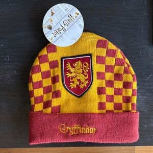Harry Potter Gryffindor Knit Beanie Hat Red Gold Checkered NWT